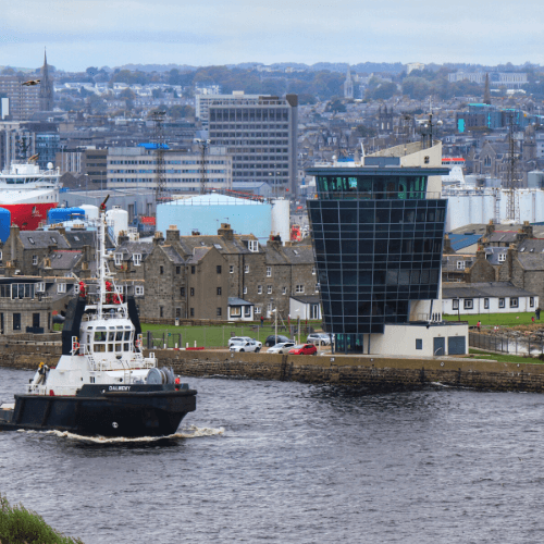 Aberdeen airport travel links